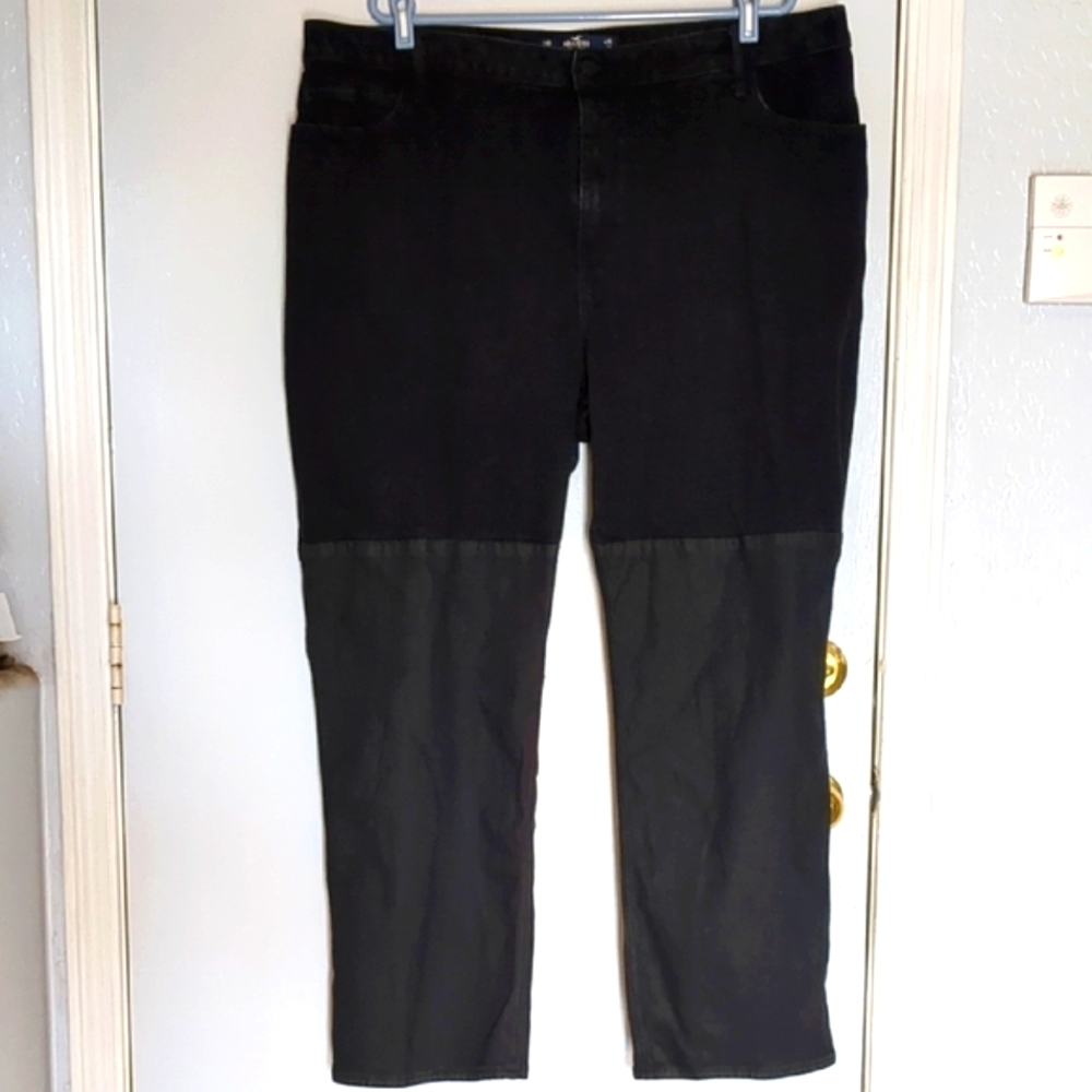 Hollister Women's Black Straight Leg Jeans Size 21R